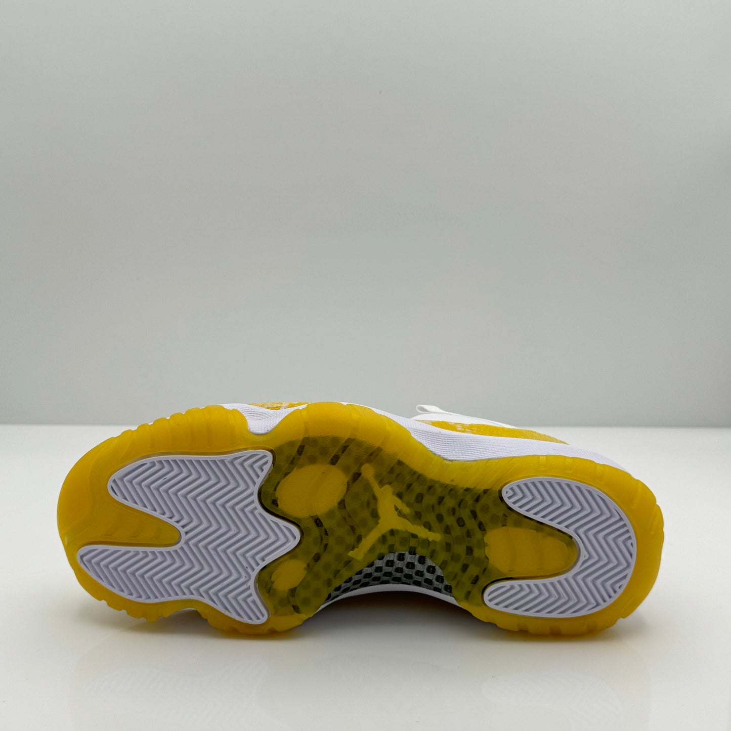 Jordan 11 Retro Low Yellow Snakeskin