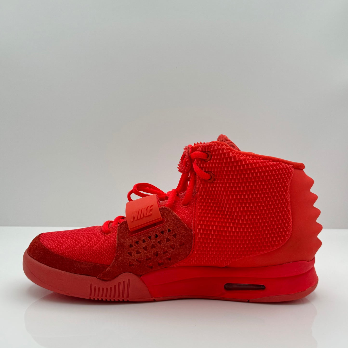 *SIGNED* Nike Air Yeezy SP 'Red October' *RARE*