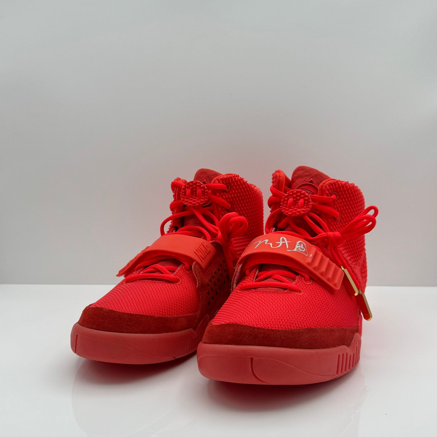 *SIGNED* Nike Air Yeezy SP 'Red October' *RARE*