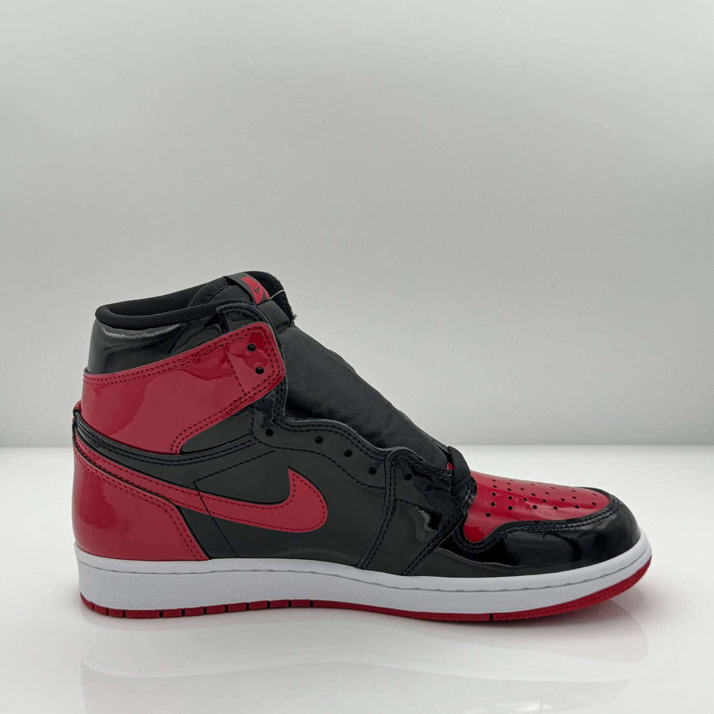 Air Jordan 1 Retro High OG 'Patent Bred'